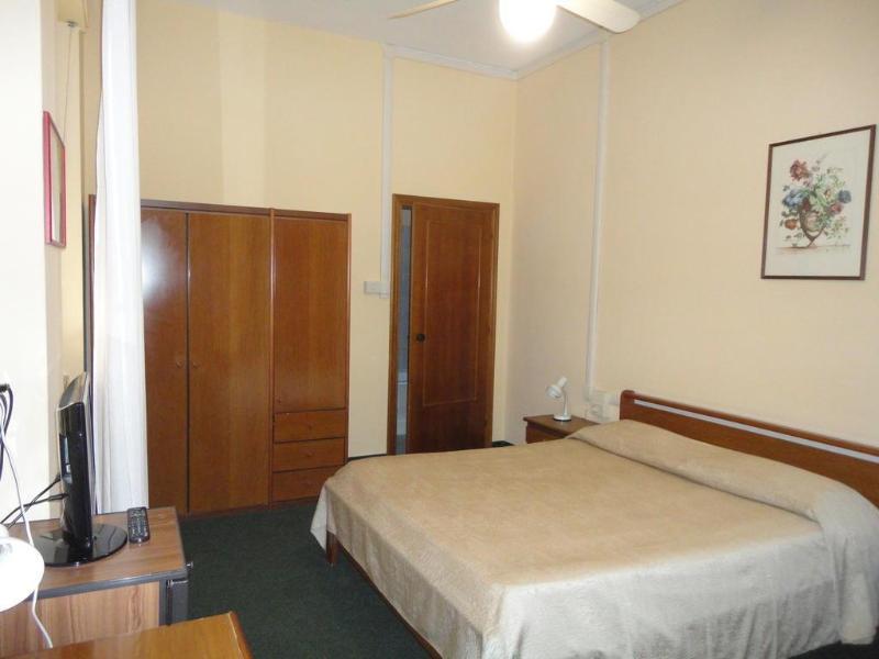 Giappone Inn Parking Hotel Λιβόρνο Εξωτερικό φωτογραφία