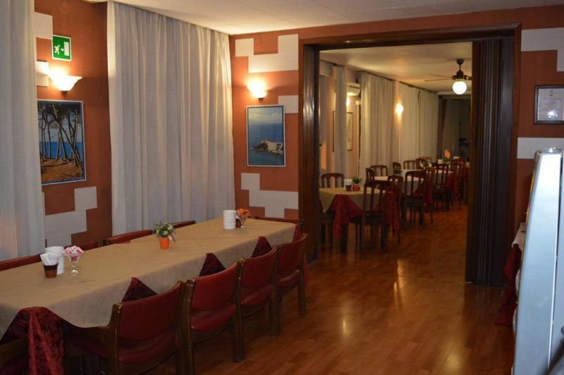 Giappone Inn Parking Hotel Λιβόρνο Εξωτερικό φωτογραφία