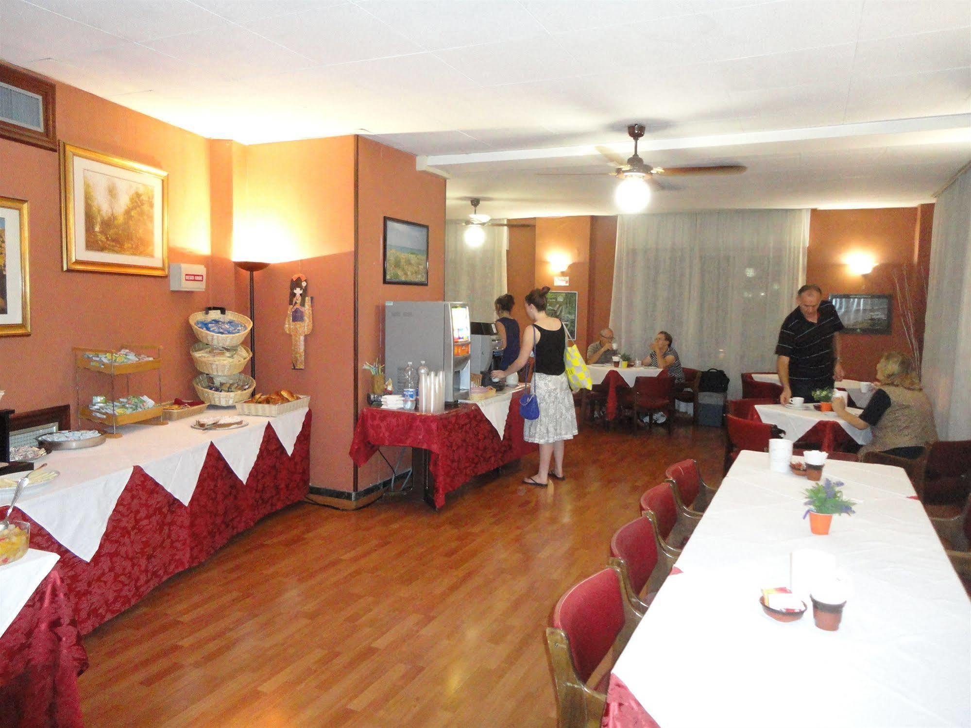Giappone Inn Parking Hotel Λιβόρνο Εξωτερικό φωτογραφία